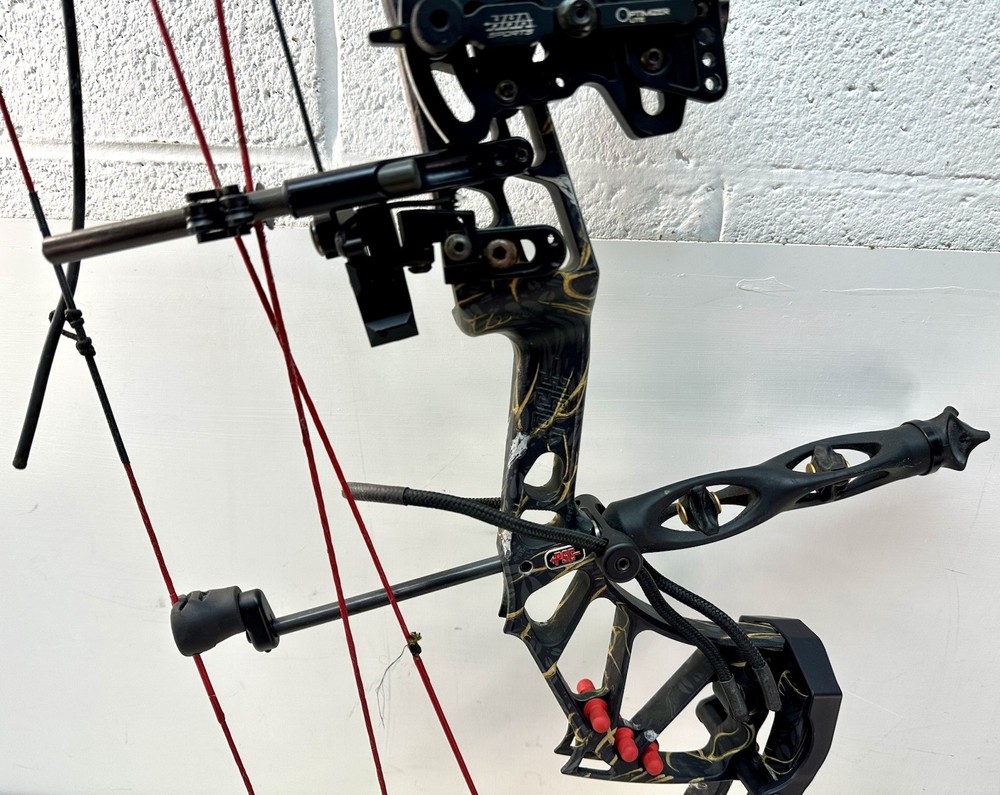Compound Bow PSE Evolve