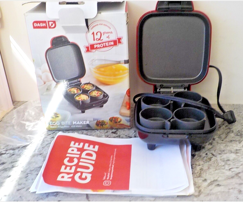 DASH RED Egg Bite Maker Fast Heating w/ 4 Silicone Molds & Recipe Guide