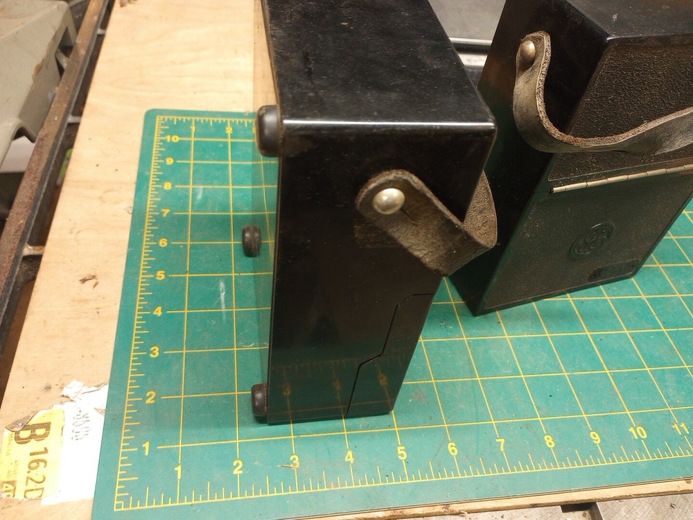 2 Vintage Ge Test Meters