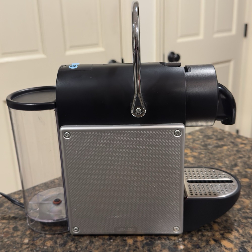 Nespresso Type D60 (Pixie) Coffee Machine Maker Brushed Aluminum/ Black Tested