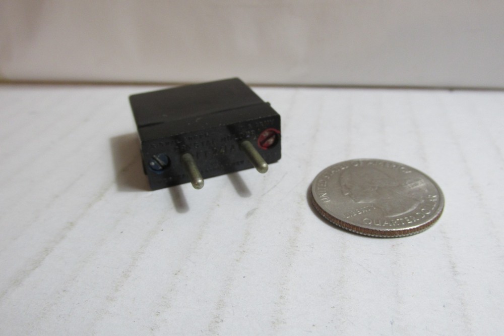 Channel 46-24.6 MC Western Electric Crystal Holder