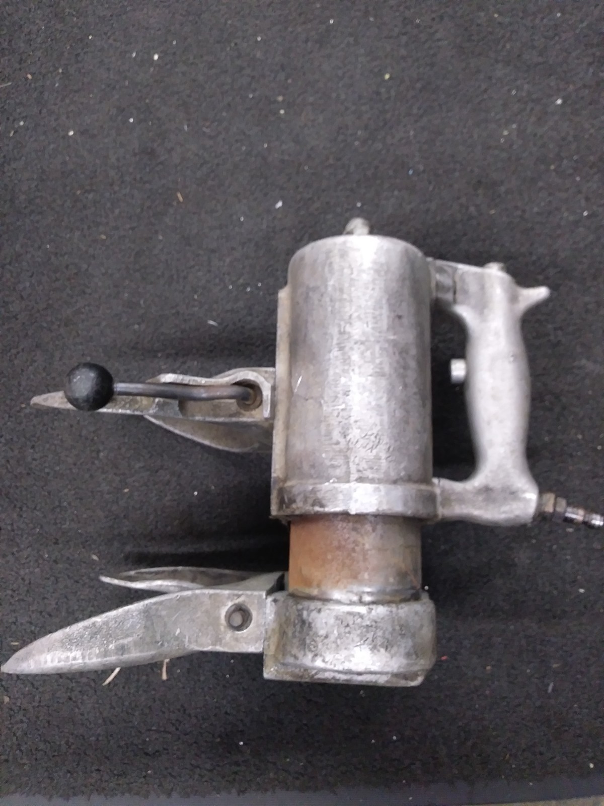 "Air Pirate" GP Tool GP1010 pneumatic McPherson powered Strut Spring Compressor