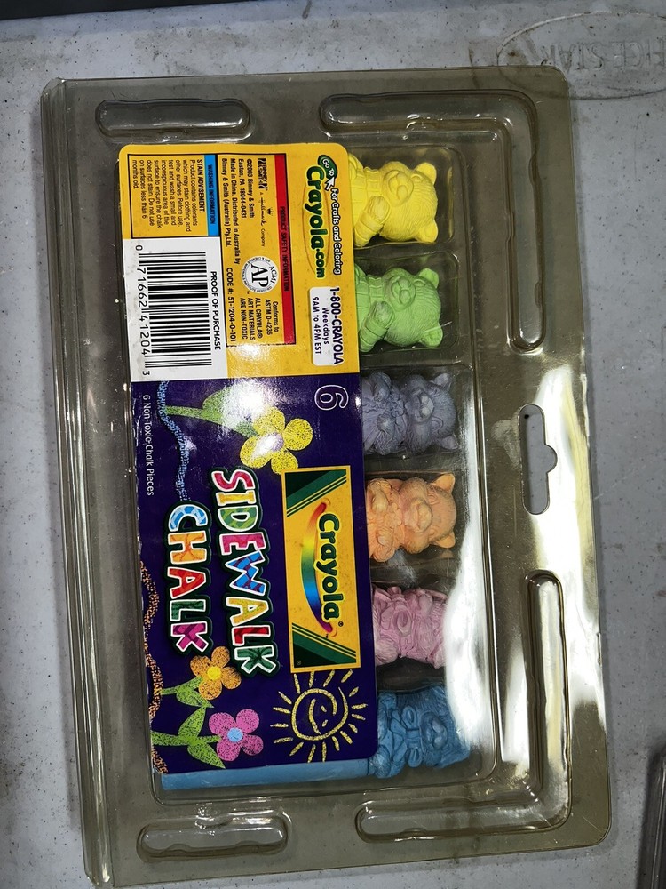 Vintage 2003 Crayola Sidewalk Chalk Spring Bears