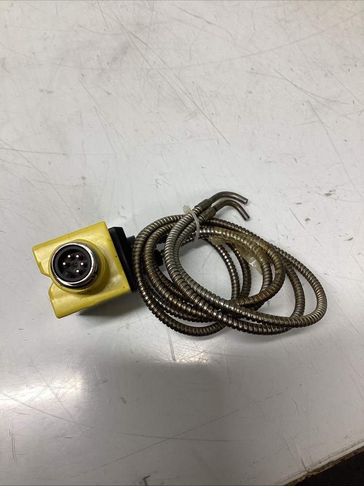 BANNER Q45VR2FQ sensor T-371