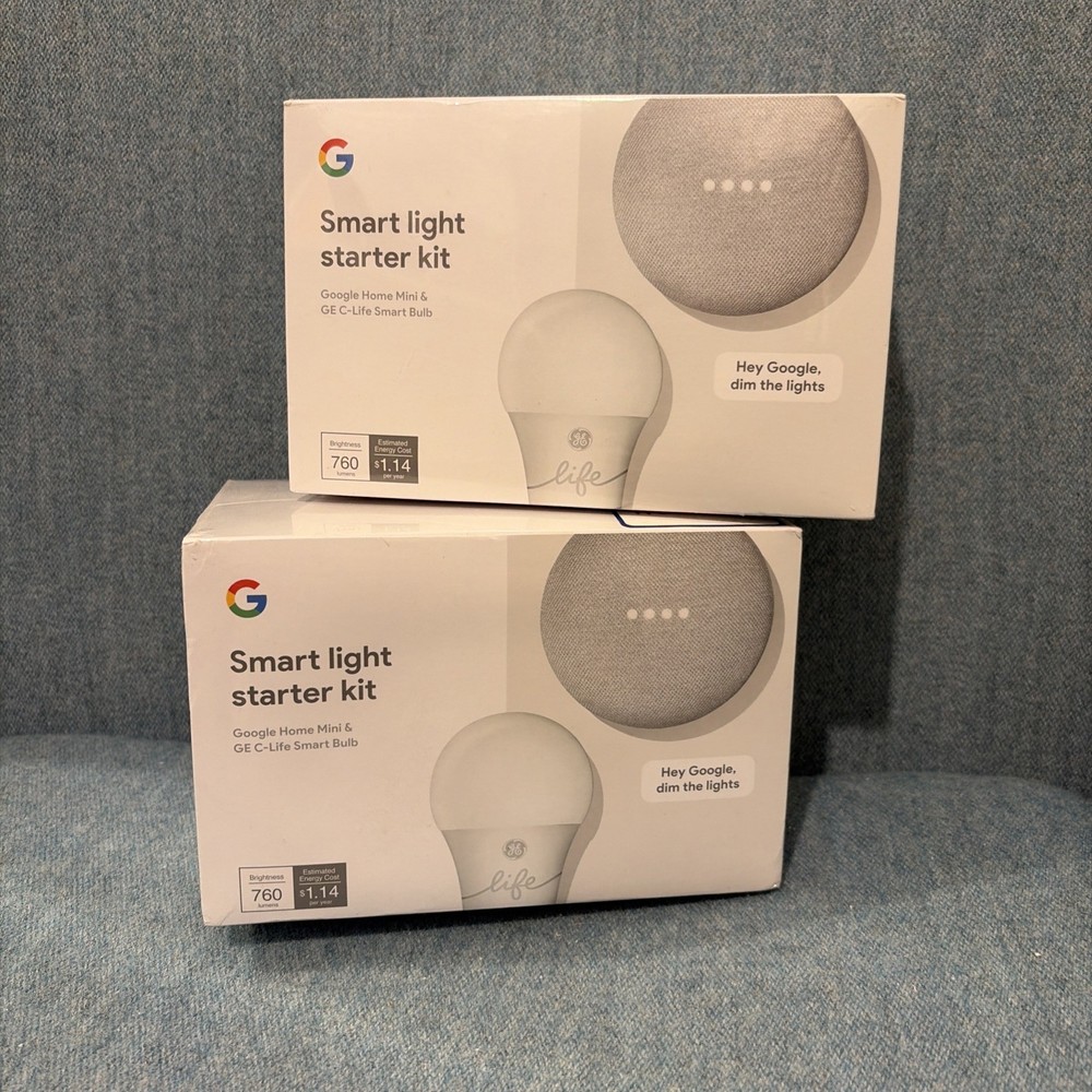 Google Home Mini Smart Light Bulb Starter Kit - Chalk GA00518-US