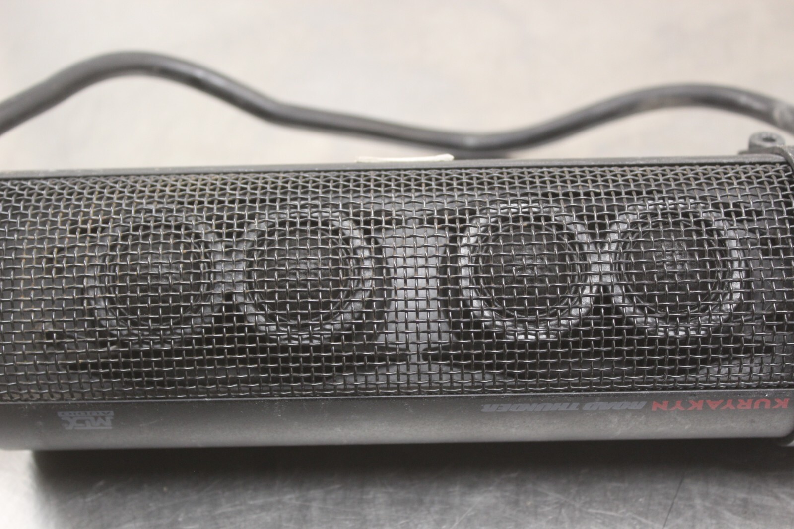 KURYAKYN ROAD THUNDER SOUND BAR SPEAKER PLUS Z100