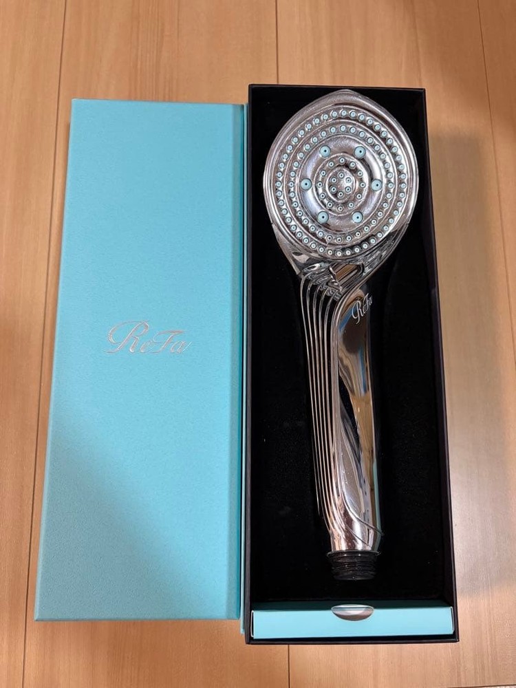 ReFa ReF Bubbles Silver Shower Head with Crystal Decor Used