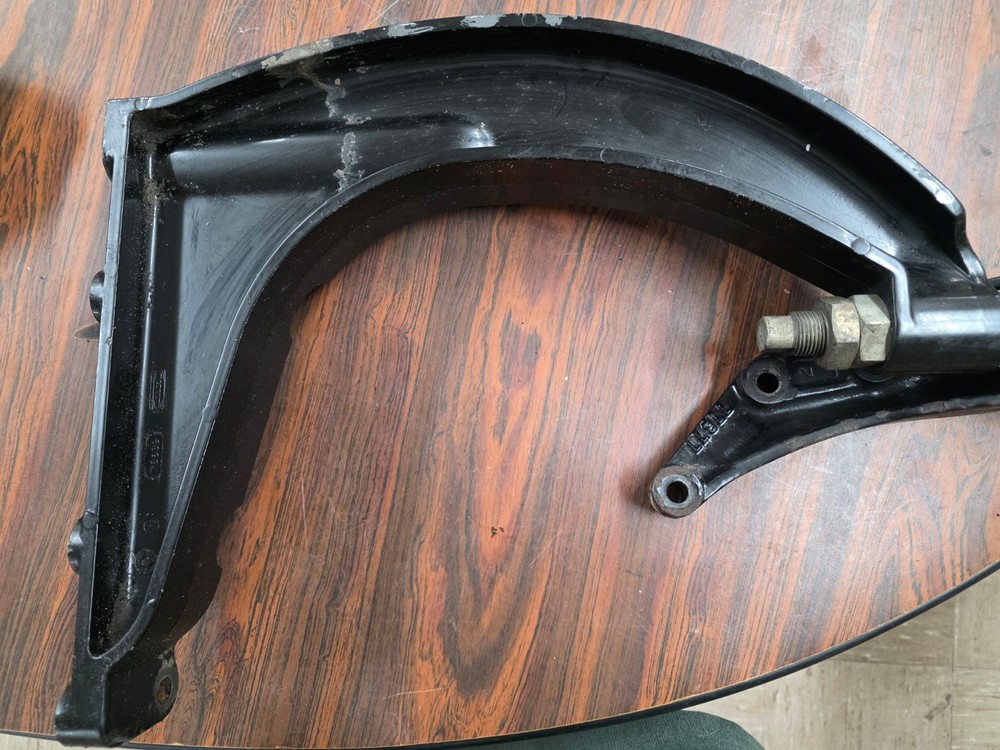 Mercruiser 76839T 77877A2 Stern Drive Front Support Mount & Bracket