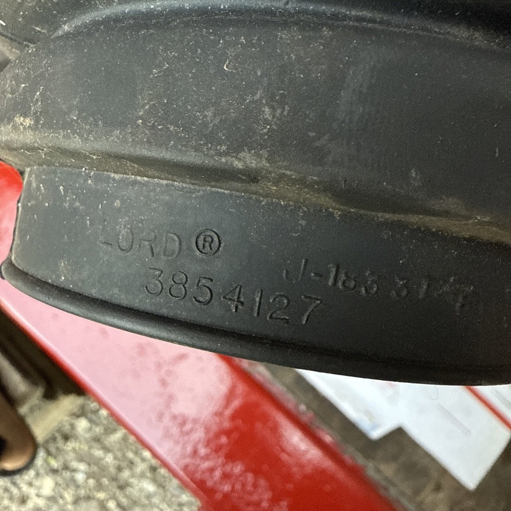 OMC OEM BELLOWS, U-JOINT | 3854127