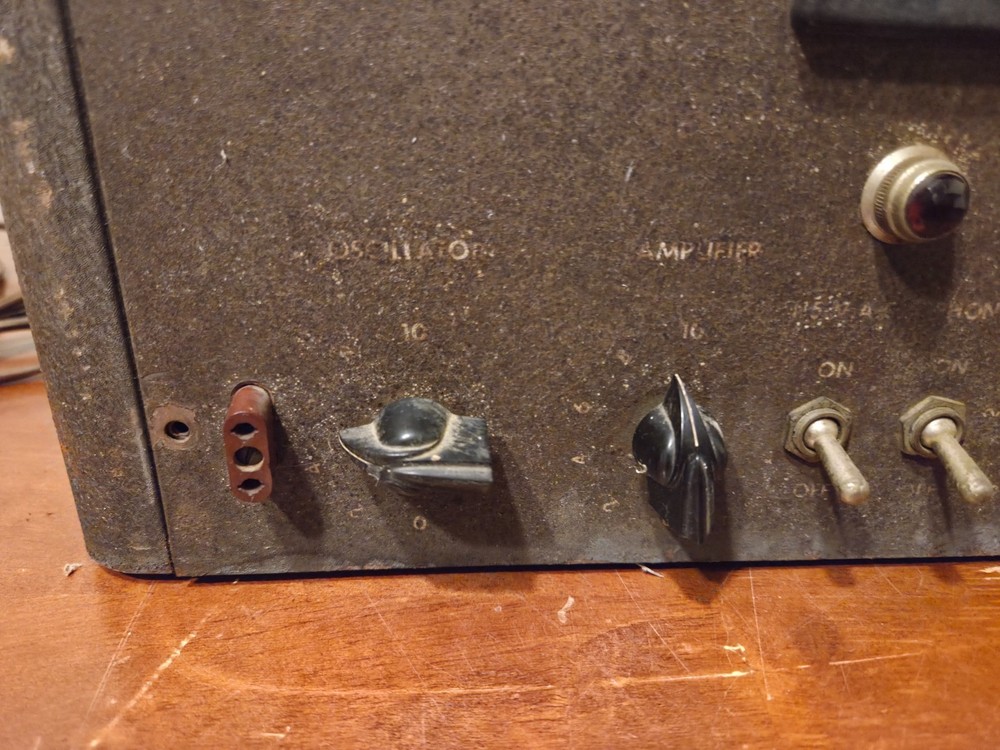 Lettine Radio Model 240 Ham Transmitter 807 Tube 40W AM CW POWERS ON w/ Flyer