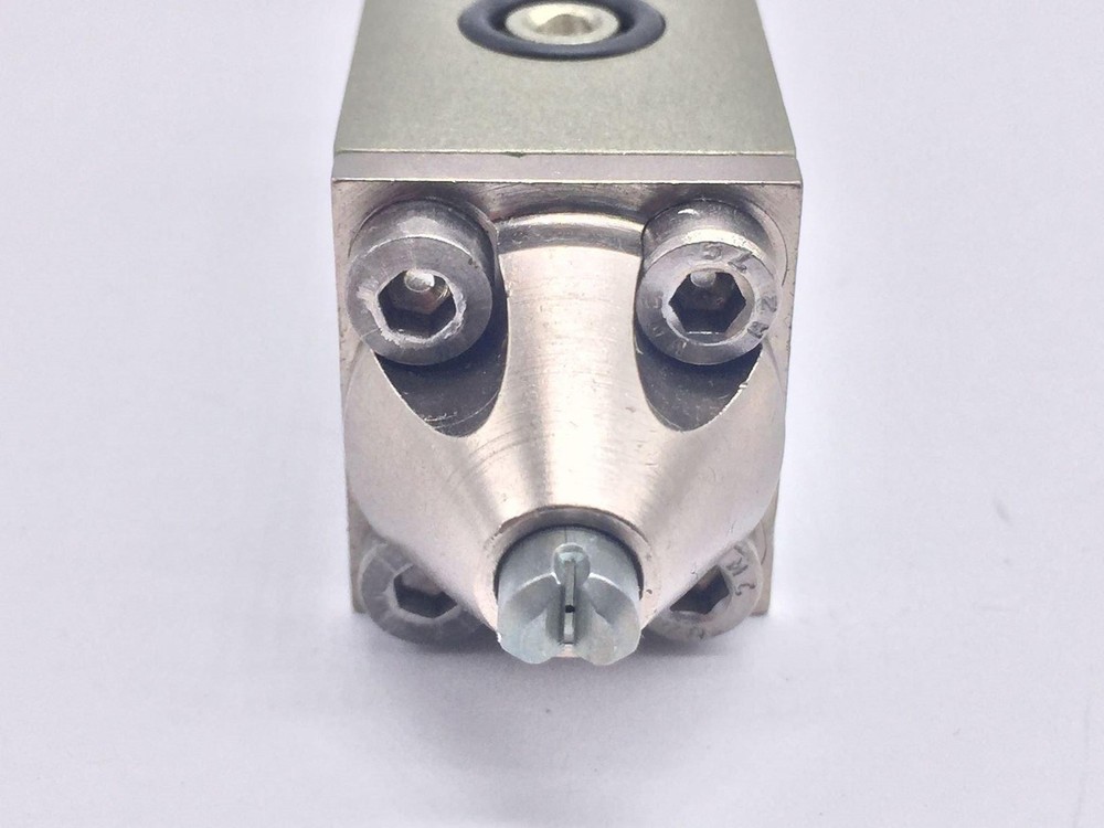 ITW Dynatec 7976 Challenger® Glue Applicator