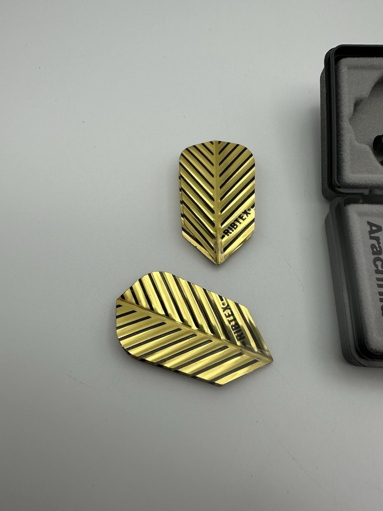 ARACHNID SOFT TIP DARTS with Brass Collar, includes extra tips