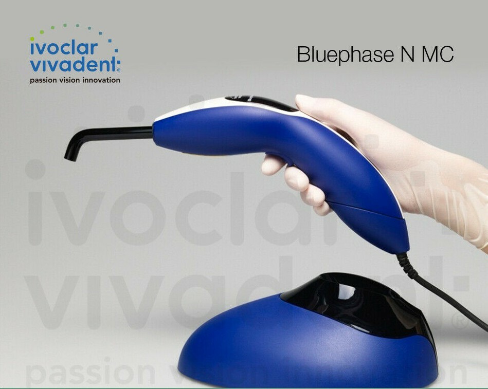 IVOCLAR VIVADENT Bluephase N MC LED Light Curing Unit Polymerization.