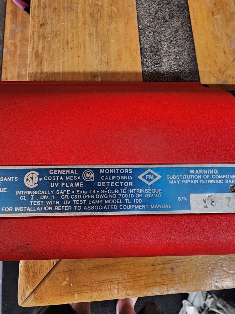 General Monitors 70100-2 UV Flame Detector Untested! Unknown Condition!