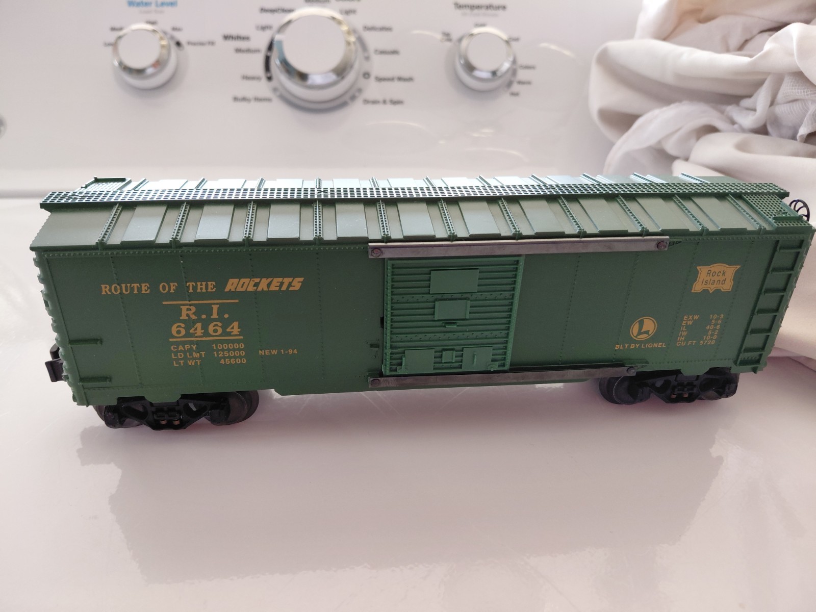 Lionel 6464 Three Pack Two Western Pacific And One Rock Island