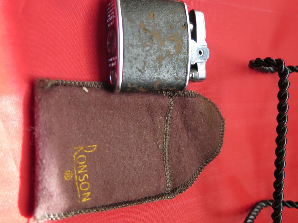 Vintage Ronson Pocket Lighter & Pouch leather