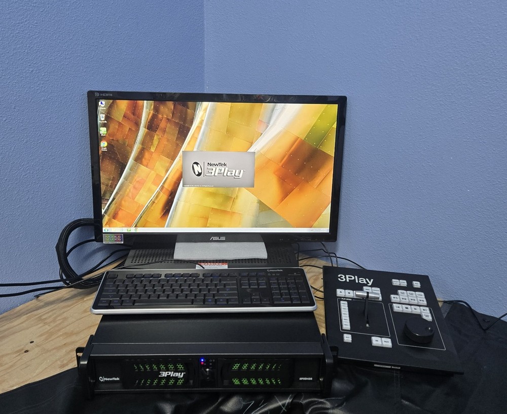 NewTek 3Play 3PXD425 with Control Surface Unit (INV02-BINZ001B)