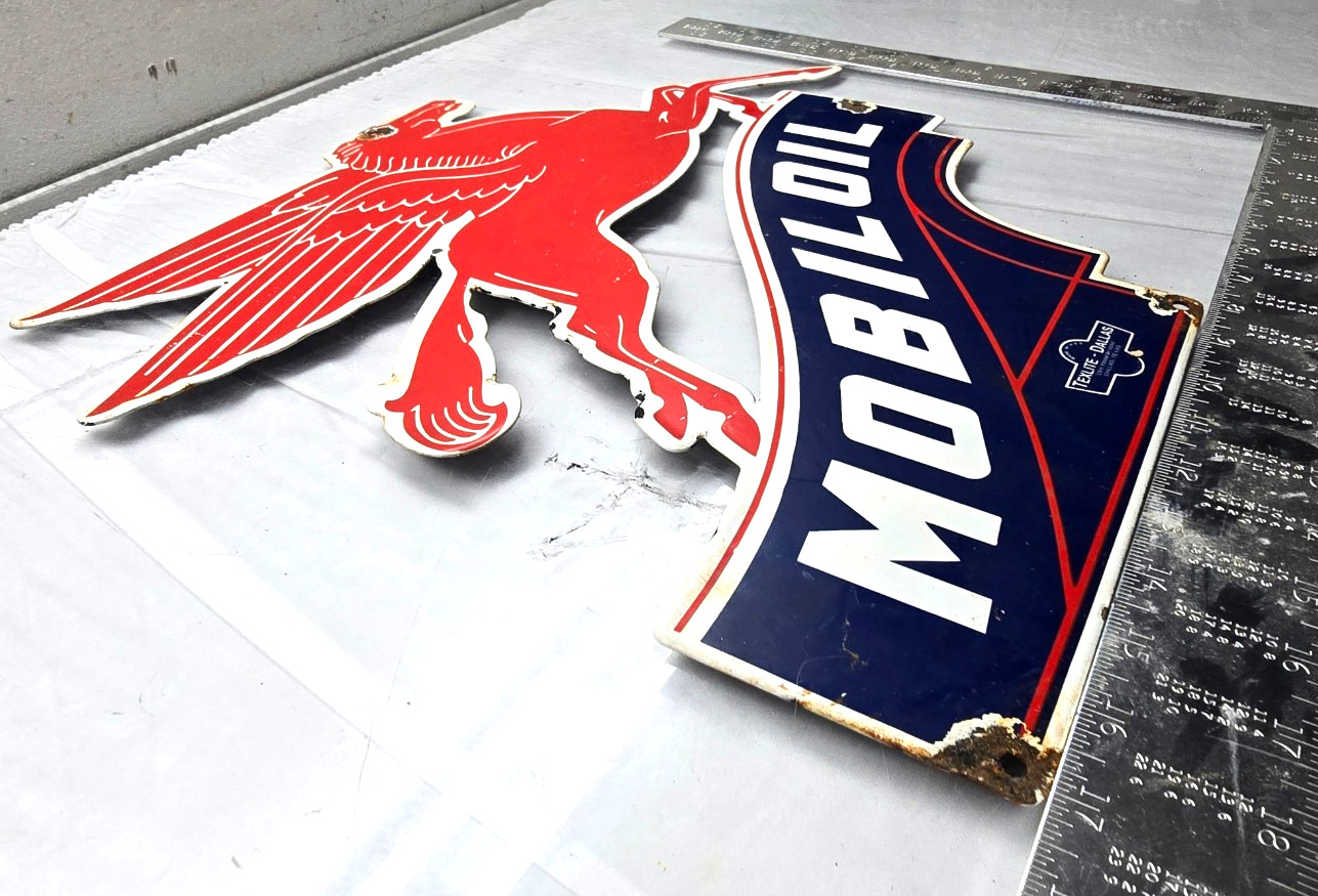 Vintage Mobil OIL Gasoline Sign Pegasus Motor Oil Gas Pump Porcelain Large Sign