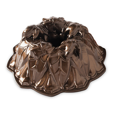 Nordic Ware Harvest Leaves Bundt®
