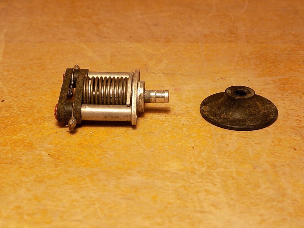 BC-451 Transmitter Control Box KEY Switch ARC part # 5562 Used.