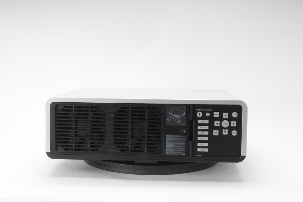 Panasonic PT-DZ680ULS 1-Chip DLP Projector 6251 Total Runtime