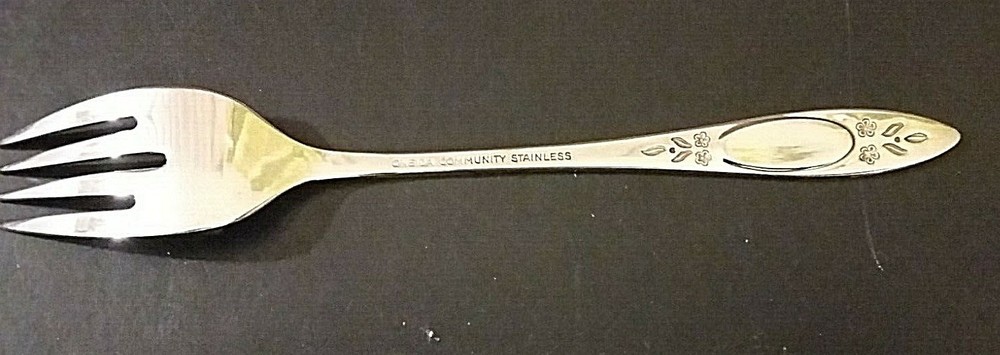 Oneida Vignette Stainless Salad Fork 6 3/4"