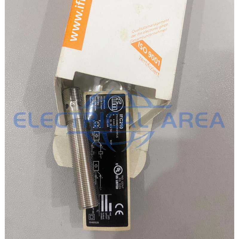 1PC NEW IFM IFC210 proximity switch sensor Fast delivery