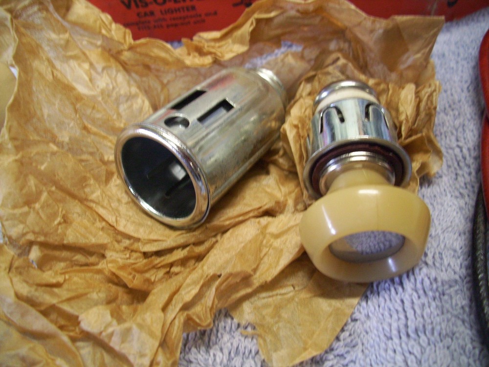 1951-52 Chevrolet Cigarette lighter 6V