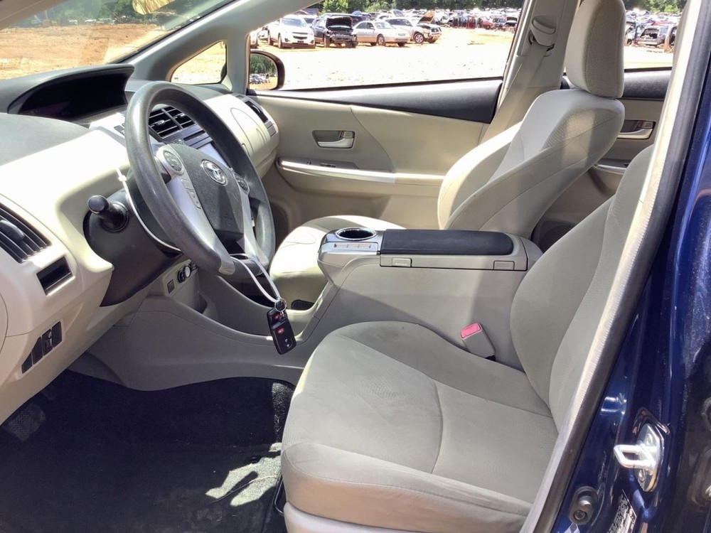 PRIUS 2013 Glove Box 4686434