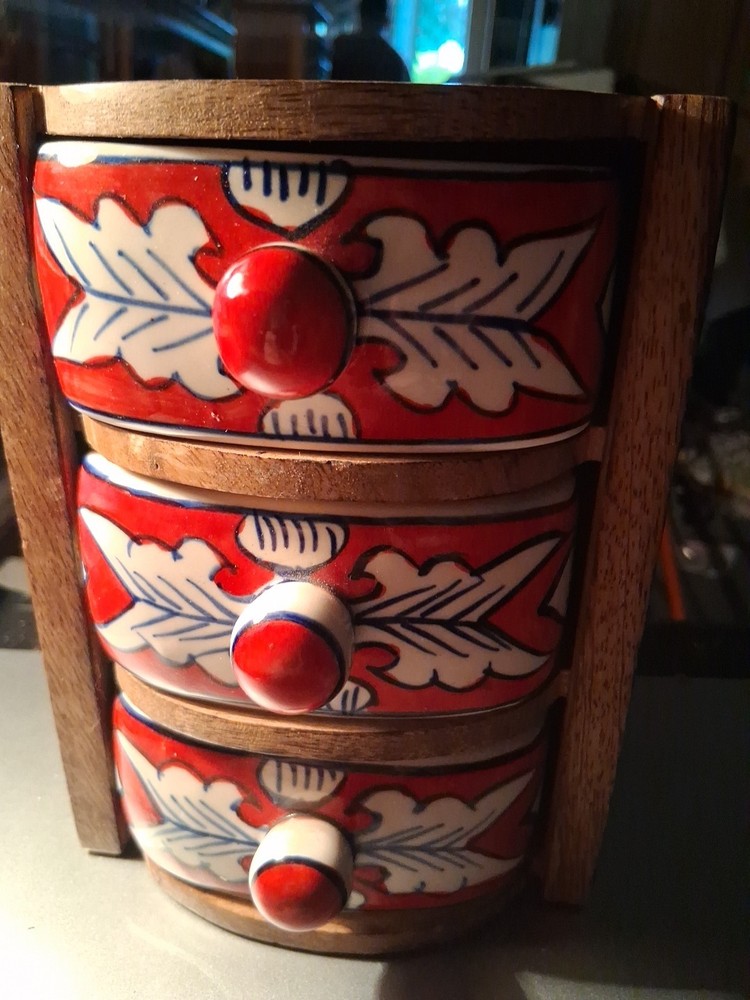 Ceramic Trenkit Holder