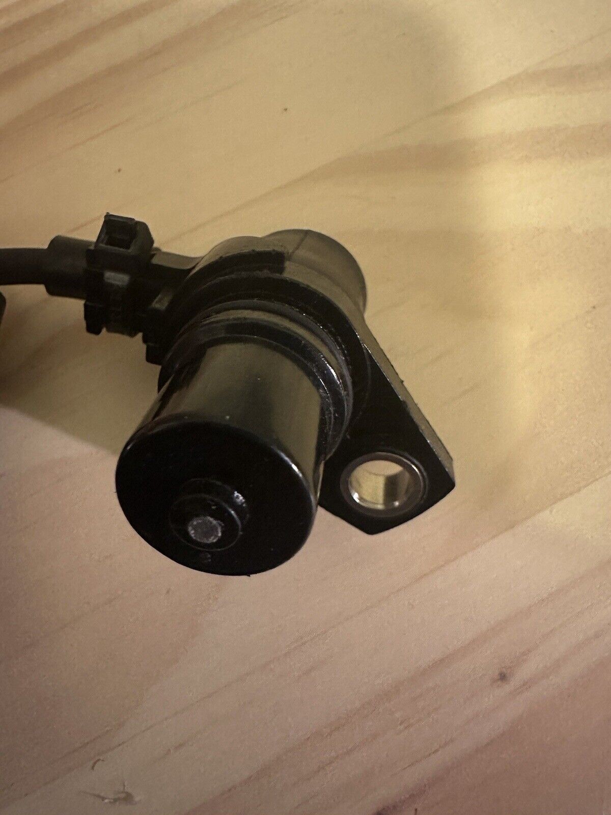 OEM Toyota ABS Wheel Speed Sensor Front-Left Sequoia 2001-2007 Tundra 2000-2006