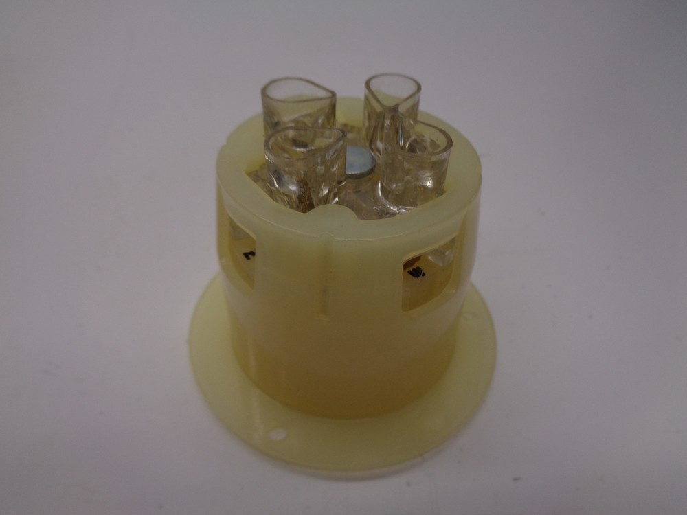 HUBBELL 7409C RECEPTACLE NSMP