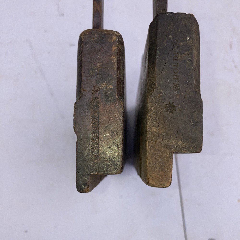 Wooden planes x 2 - both with 2 cutters