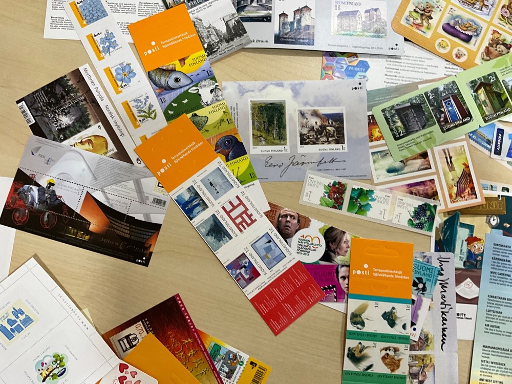 MNH Stamps modern sheets booklets 100 different items @3*