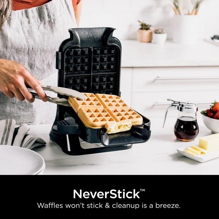 Ninja BW1001 NeverStick PRO Belgian Waffle Maker