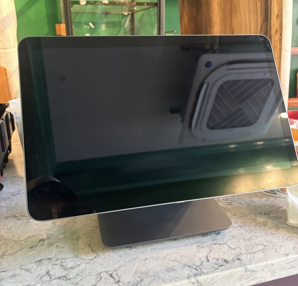 Register (2nd generation) - Powered by Square POS - Used Great Condition
