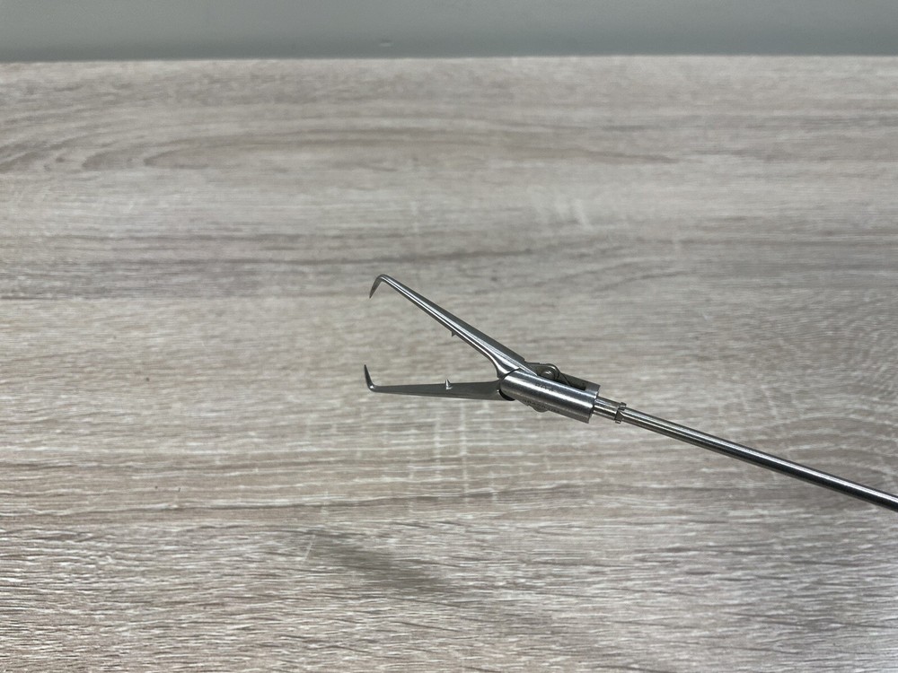 Karl Storz 30420 UM 10mm Forceps Insert