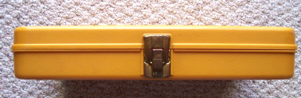 WILSON WIL-HOLD Plastic Sewing Box Thread Storage Caddy Yellow