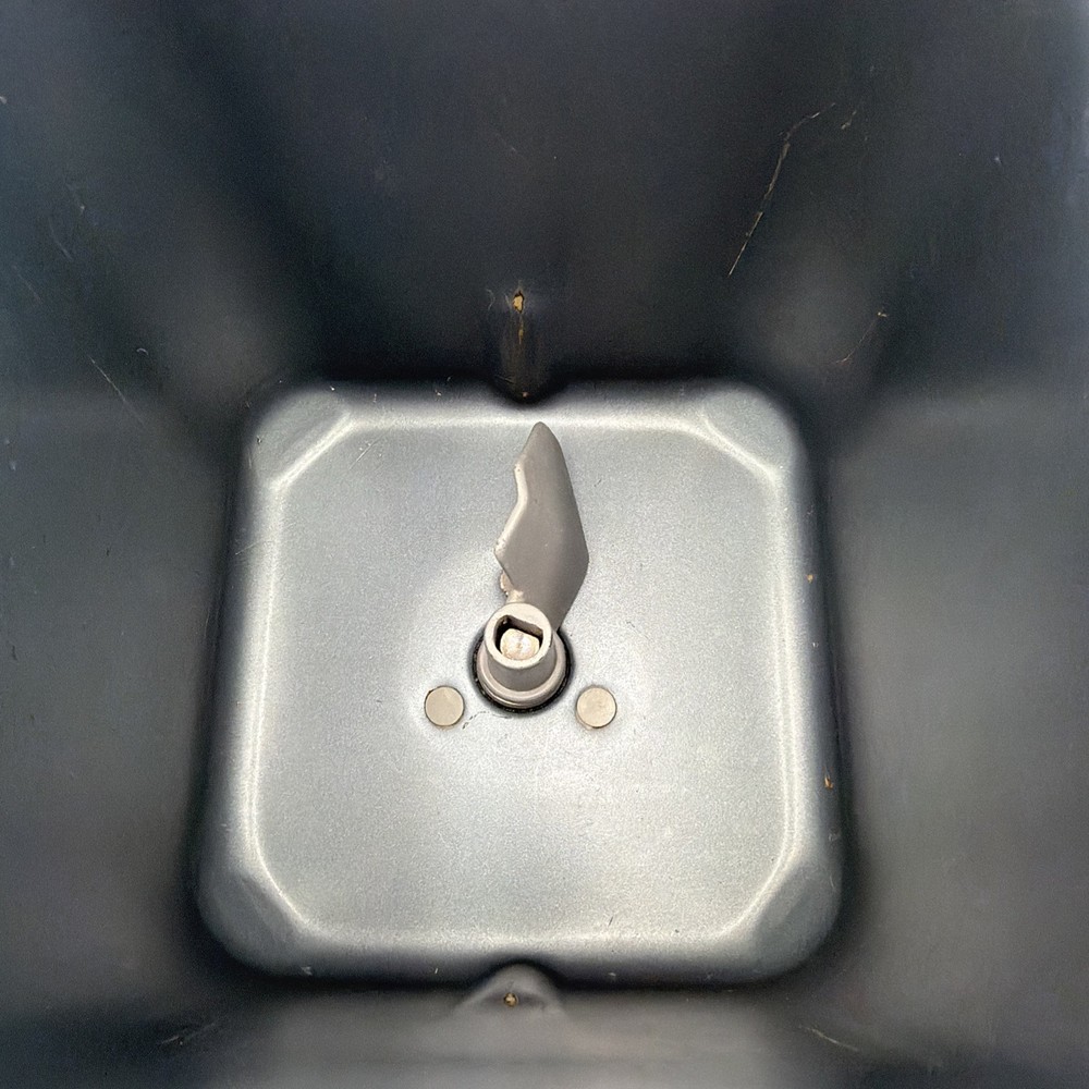 Magic Chef Bread Maker Machine CBM-310 Baking Pan w/ Paddle + Manual Replacement