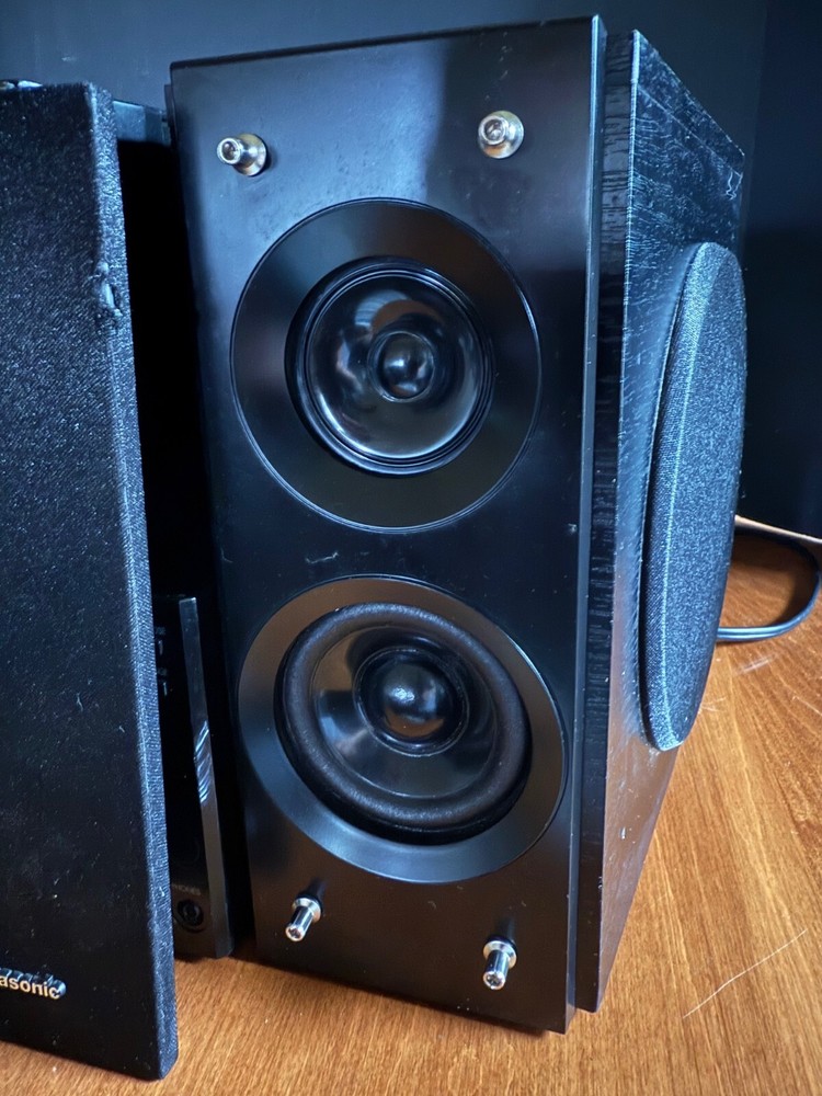 Panasonic CD Stereo System SA-PM47. For Part. Read