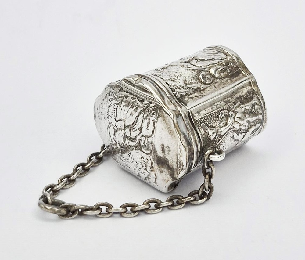 19TH CENTURY DUTCH SOLID SILVER REPOUSSE CHATELAINE MINT BOX