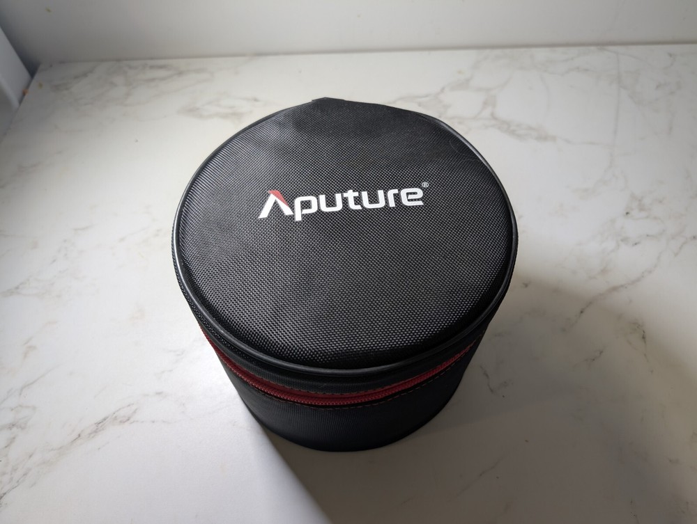 Aputure 7" Bowens Mount Studio Light Reflector Diffuser with Case - NEW!