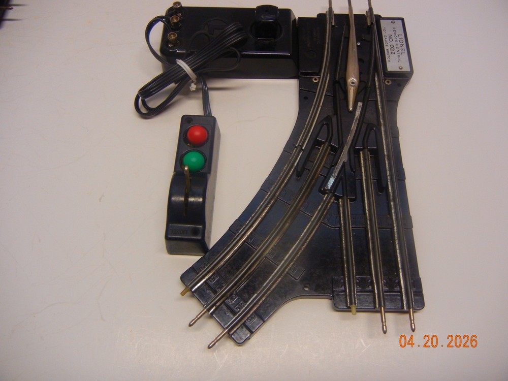 One pair Lionel O-22 Remote Control Switches.,Excellent