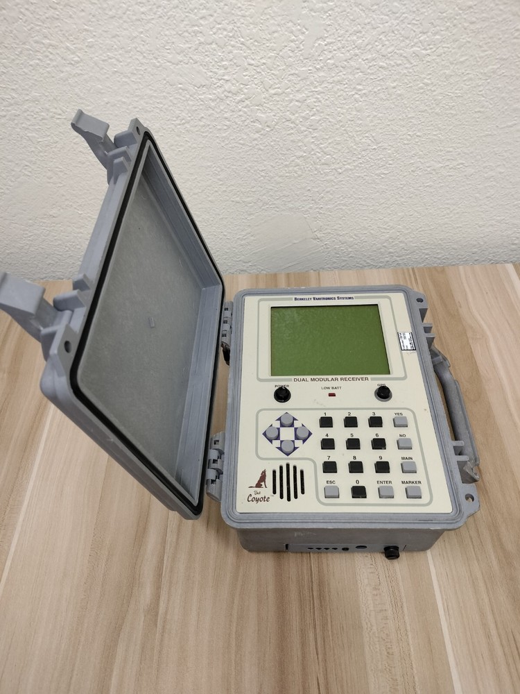 Berkeley Varitronics Systems The Coyote Dual Modular Receiver