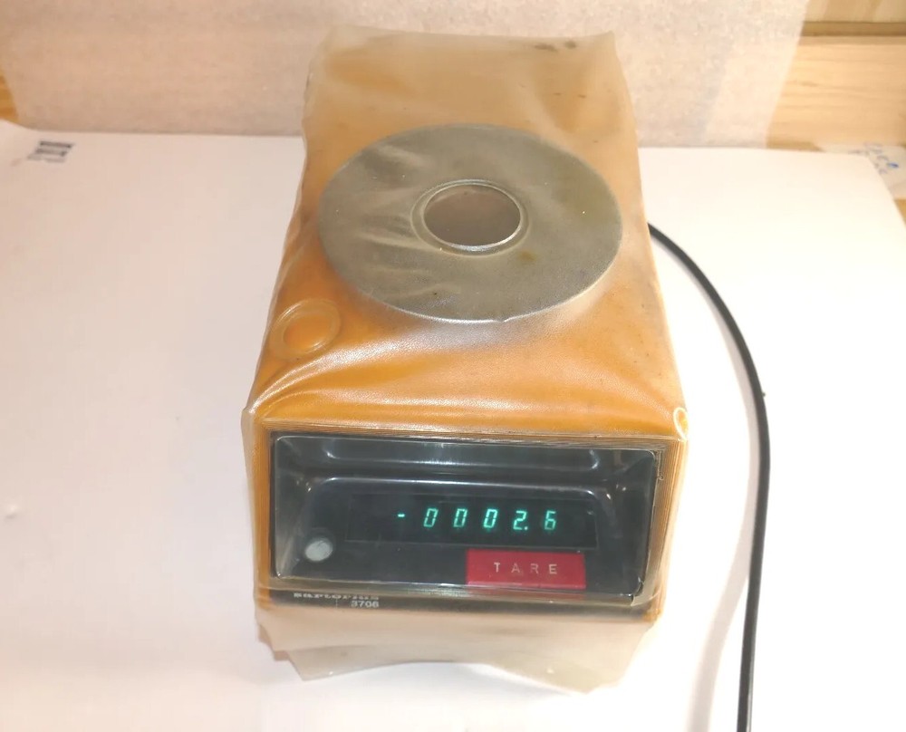 Vintage Sartorius digital lab scale balance 3706
