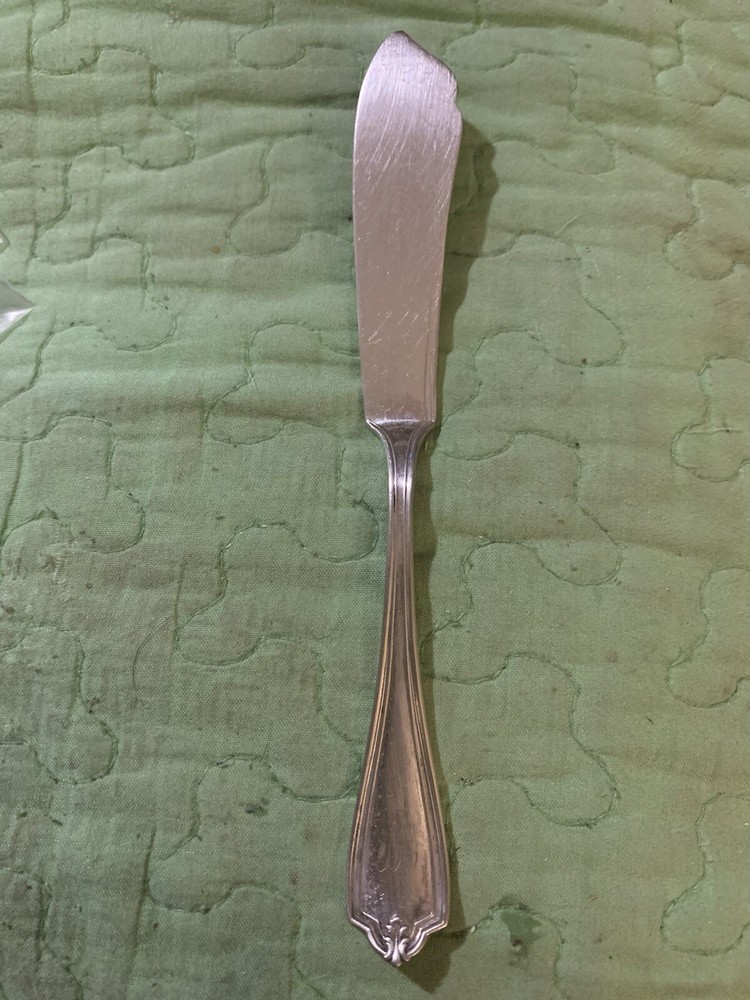 Roger’s & Bros Butter Knife 🍴