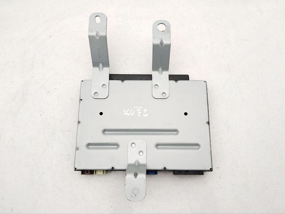 Control unit for camera Chrysler Pacifica 2018 68376134AE