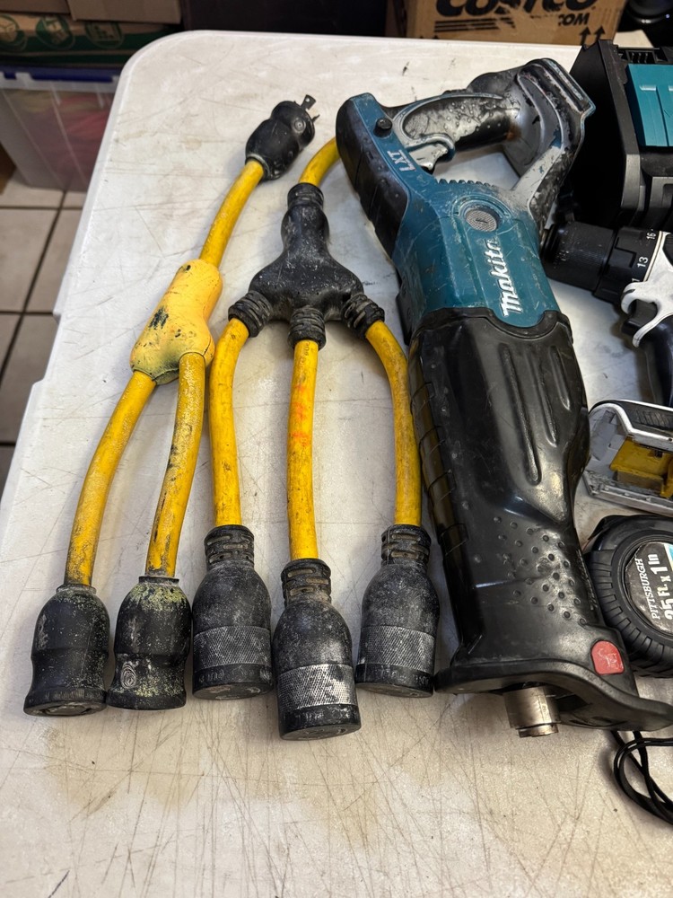 Makita Tools 11 Peace +++ Mixed bundle