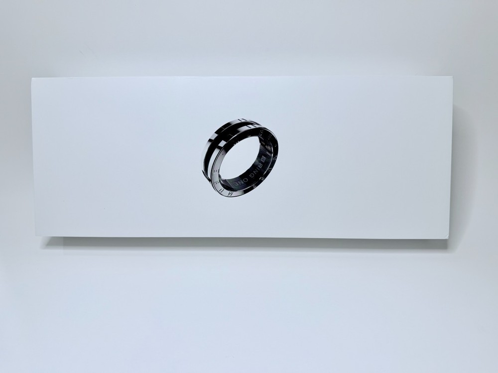 Muse Ring One Smart Ring Titanium &. Ceramic Edition Size 9 - White