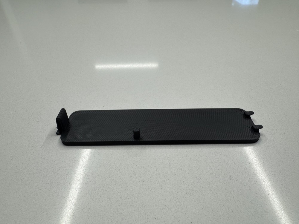 Cradlepoint E300 Sim Door Replacement